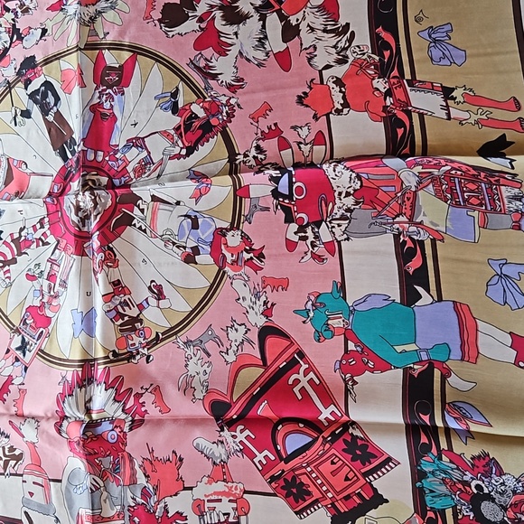 Scarf - Picture 2 of 2